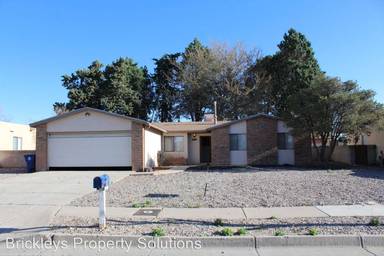 Main picture of 5301 Territorial Rd NW