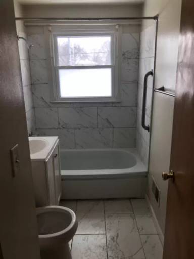 Main picture of 8063 W Beckett Ave