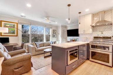 Main picture of 4840 MacArthur Blvd NW