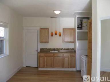 Main picture of 1217 W 15th St
