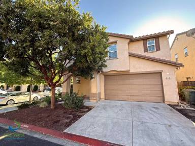 Main picture of 110 Lusitano Way