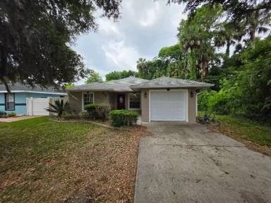 Main picture of 808 Valencia Ave