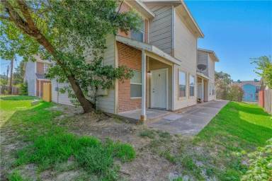 Main picture of 1104 Verde Dr