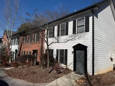 Main picture of 343 S Church St