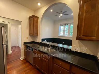 Main picture of 344 King St