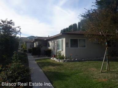 Main picture of 165 El Camino Way