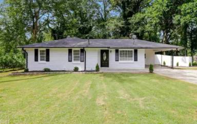 Main picture of 131 Terry Ln NW