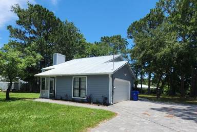 Main picture of 6923 Sea Place Ave