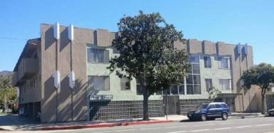 Main picture of 1623 Victory Blvd
