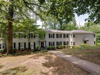 Main picture of 335 Wakefield Dr