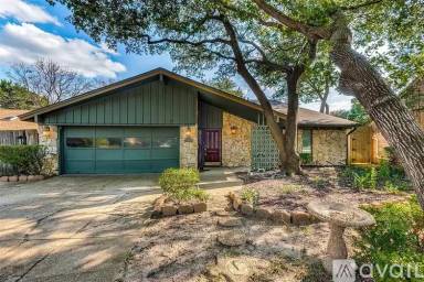 Main picture of 816 Glenview Dr