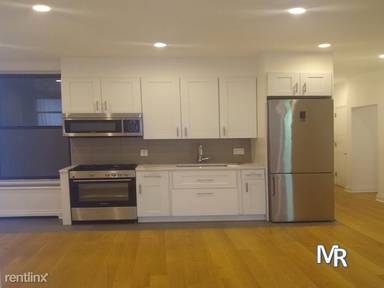 Main picture of 1069 1st Ave