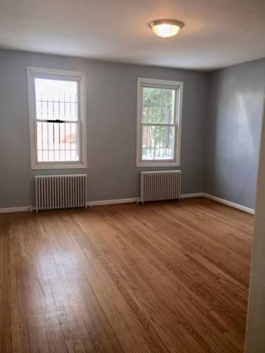 Main picture of 1215 Simms Pl NE