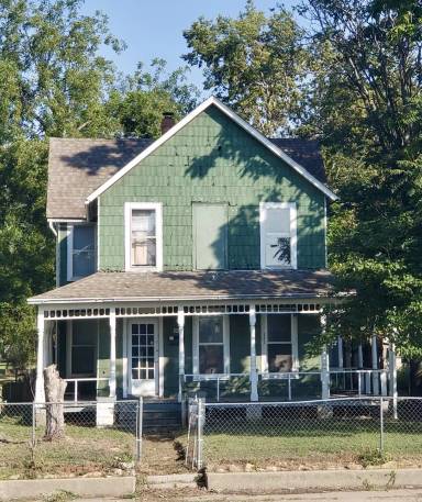 Main picture of 1024 NE Quincy St