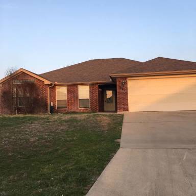 Main picture of 322 Cedar Ridge Dr