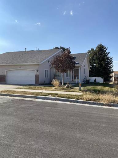 Main picture of 263 Home Towne Ct