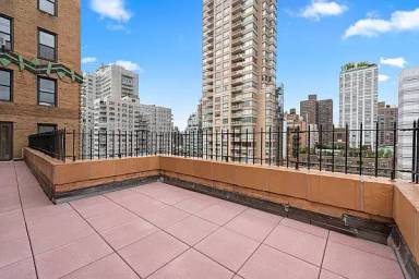 Main picture of 359 E 68th St