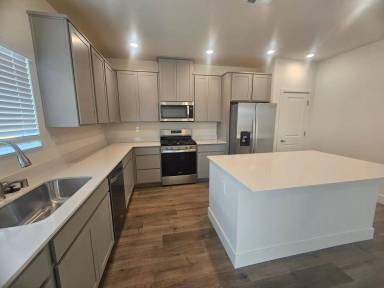 Main picture of 4374 Misty Woods Way