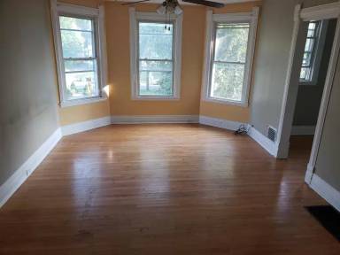 Main picture of 622 Park Ave
