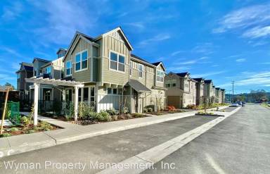 Main picture of 2598 1st St