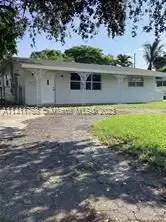 Main picture of 7937 Meridian St