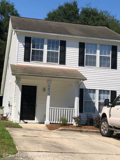 Main picture of 5031 Peachtree Ave