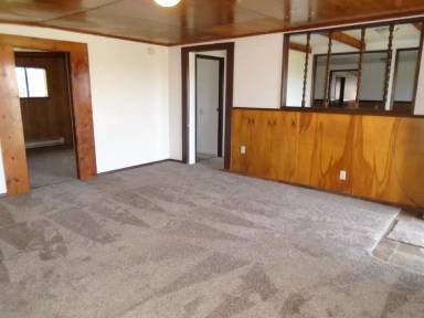 Main picture of 375 N 1st St
