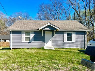 Main picture of 411 Oak St