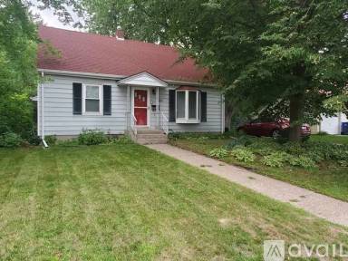 Main picture of 2093 Lacrosse Ave