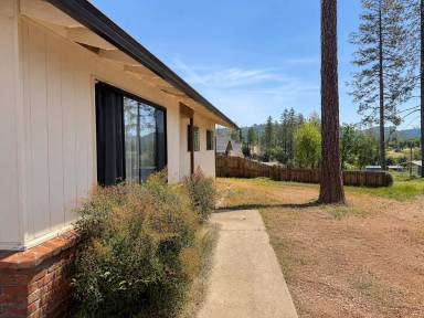 Main picture of 1763 Whitaker Rd