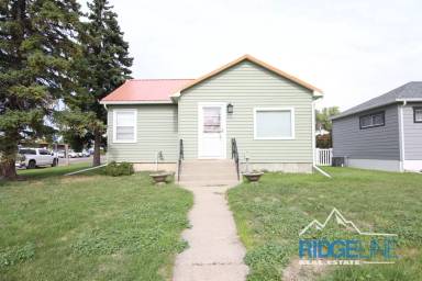 Main picture of 2601 6th Ave N