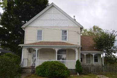 Main picture of 3620 Central St