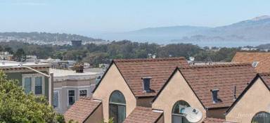 Main picture of 19 Clayton St