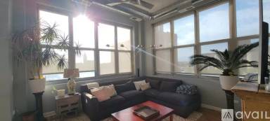 Main picture of 824 W Superior St