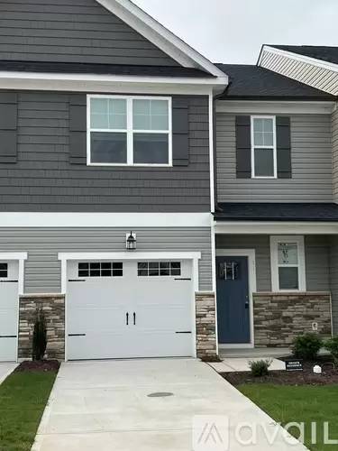 Main picture of 17 Fairwinds Dr