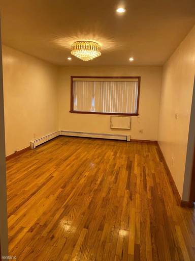Main picture of 14471 37th Ave