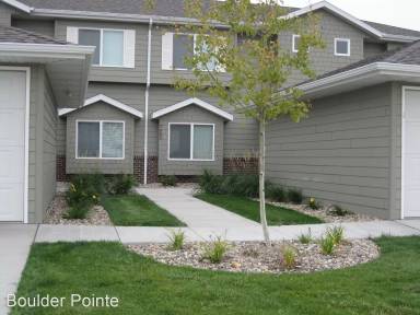 Main picture of Boulder Pointe Town Homes