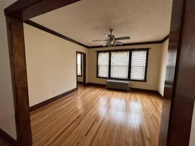 Main picture of 4258 W Thomas St
