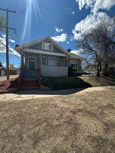 Main picture of 720 18th St