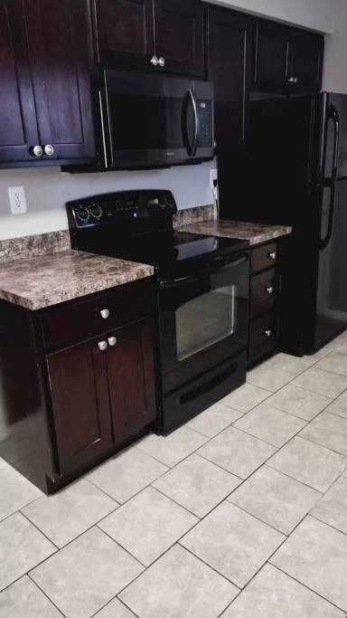 Main picture of 4212 S Churchway