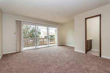 Main picture of 1955 Ironwood Ave