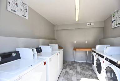 Main picture of Southpoint Apartments