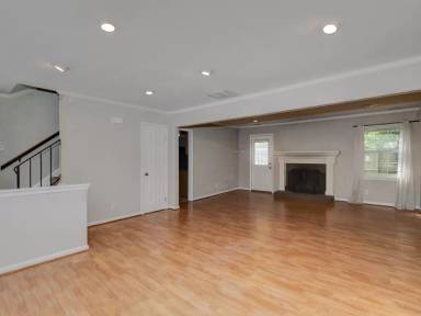 Main picture of 1805 Oneida Ct