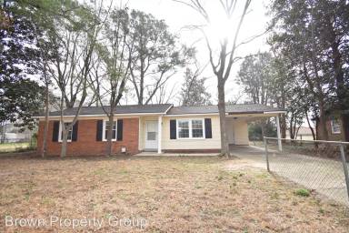 Main picture of 6545 Amanda Cir
