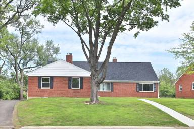 Main picture of 154 Fairway Dr