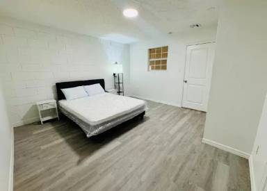 Main picture of 536 Cheshire Way