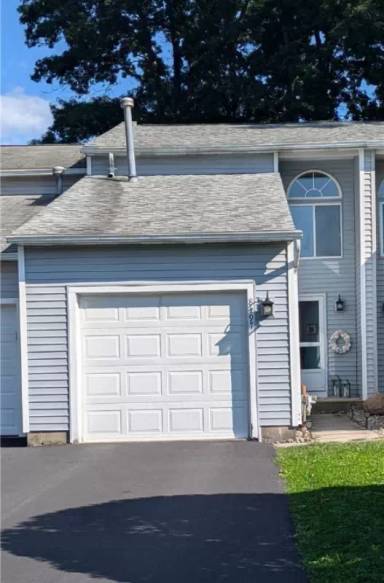 Main picture of 8497 Fathom Dr