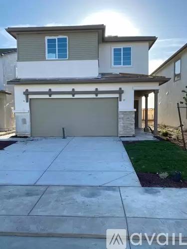 Main picture of 3725 Landmark Cir