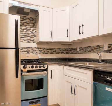 Main picture of 586 Prospect Pl