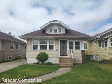 Main picture of 6626 Monroe Ave